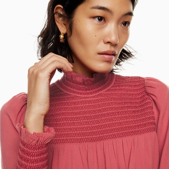 Aritzia Wilfred Nessie Blouse in Rosy Red Sz Small - Picture 2 of 8